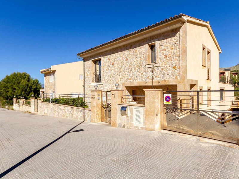 Schöne Villa im Zentrum von Cala Sant Vicenç