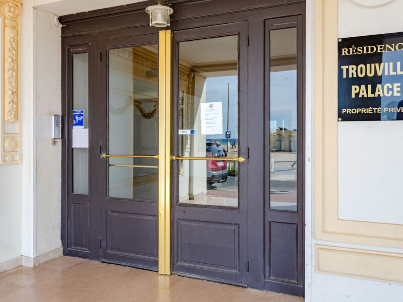 Trouville Palace