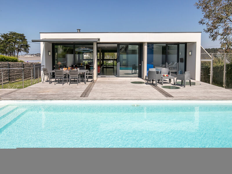 Ferienhaus Mit Pool