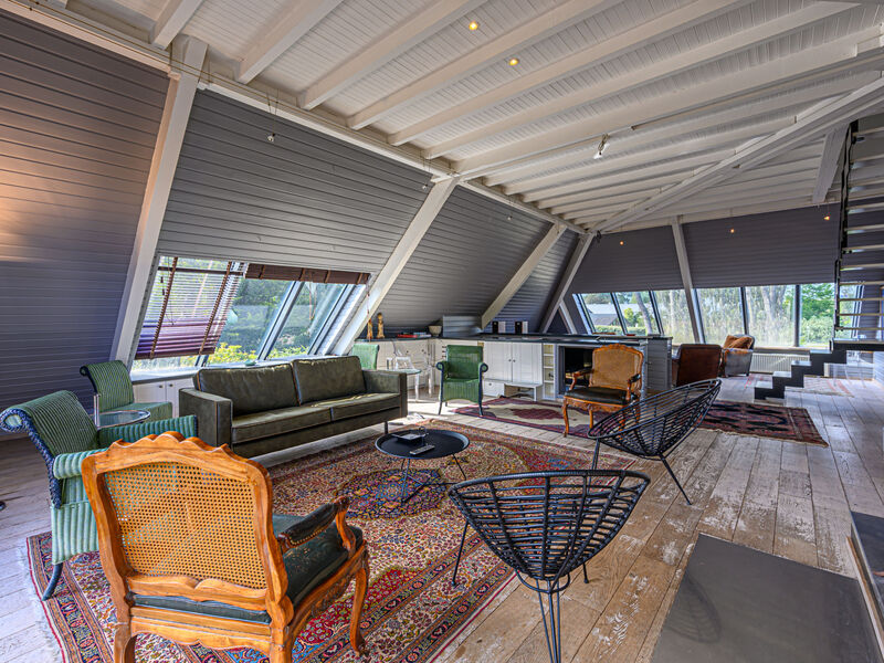 Vila Pyramide II