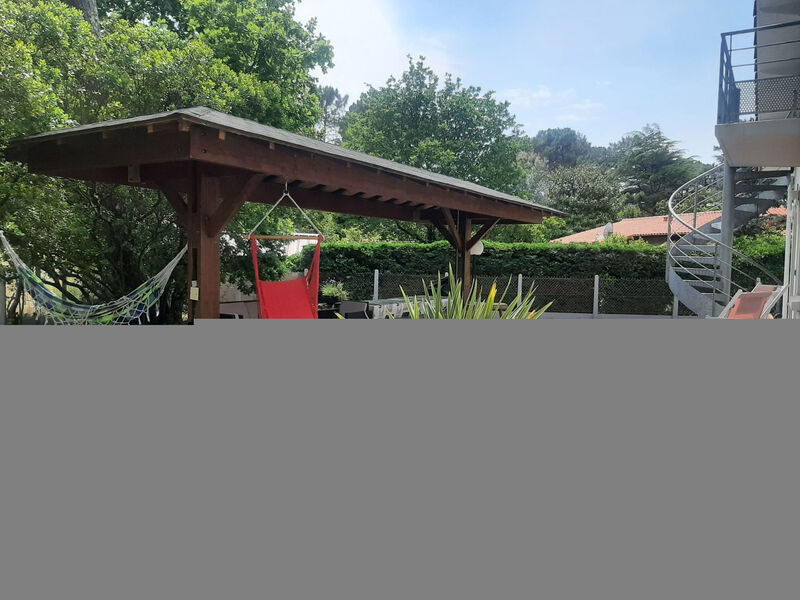 Renoviertes Haus am Rande des Landes-Waldes