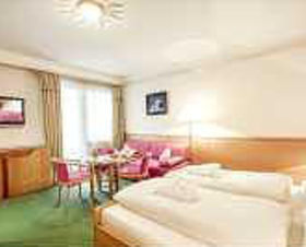 Hotel Schrofenstein