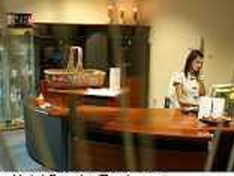 Hotel Senator