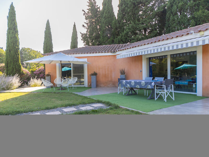 Paradis En Provence