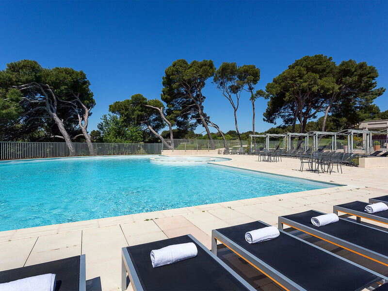 Provence Country Club / Bbf