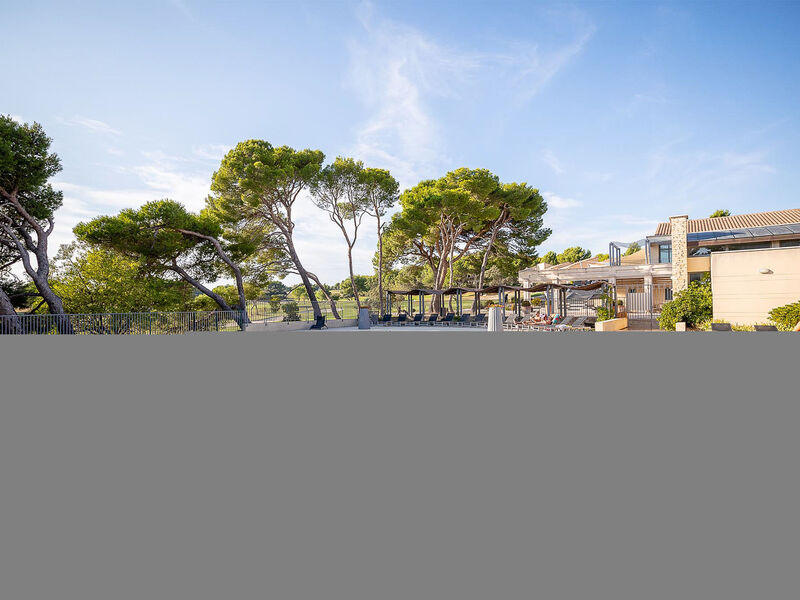Provence Country Club / Bbf