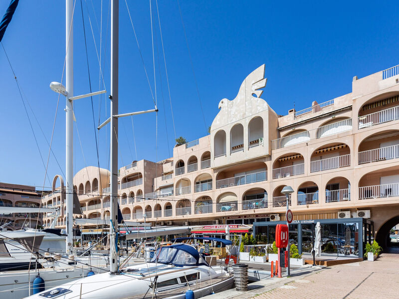 Port De La Gavine I