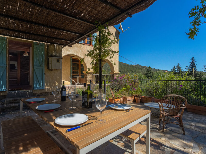 Vila Jeamic