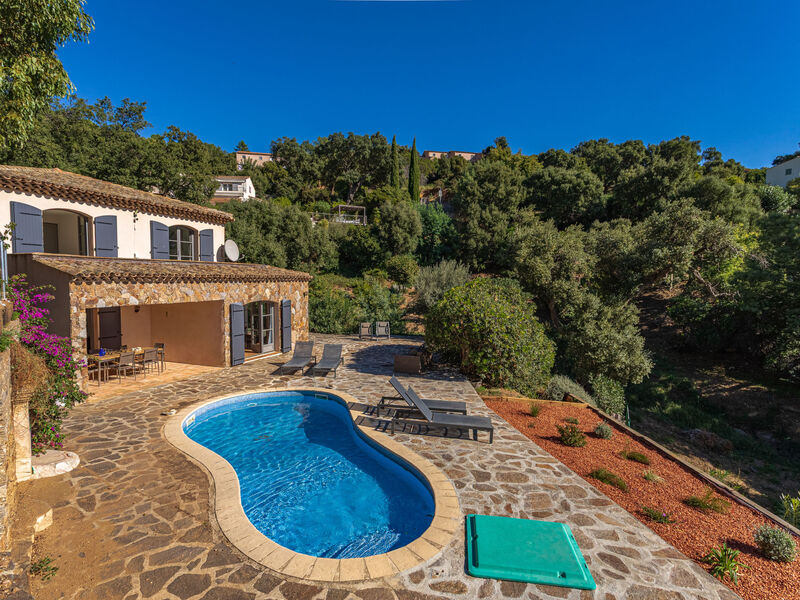 Vila du Canadel