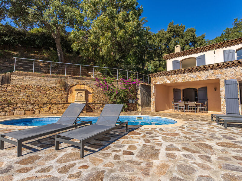 Vila du Canadel