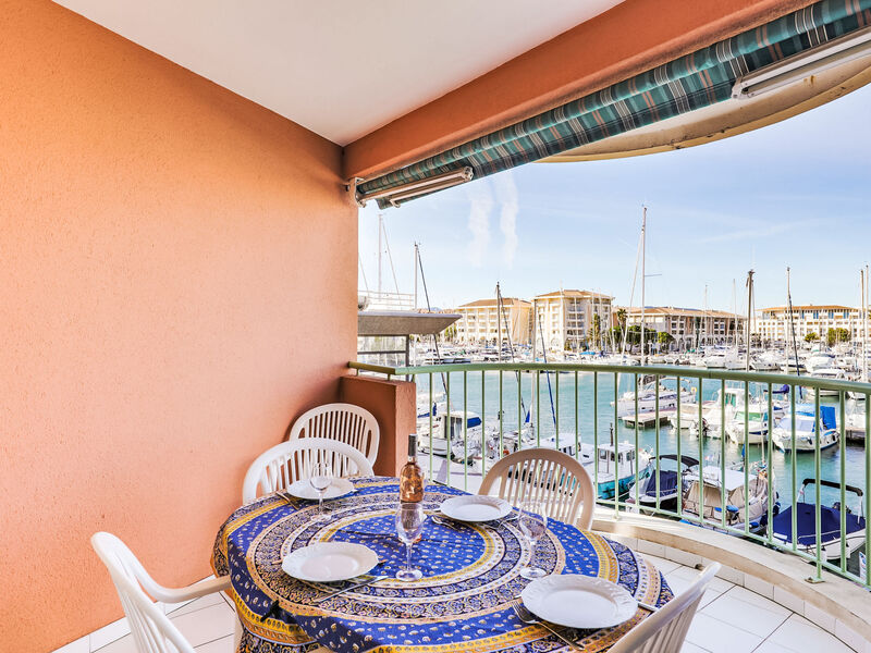 Les Cariatides
