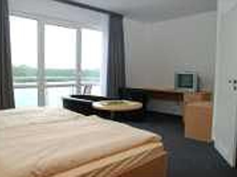 Strandhotel Plau am See
