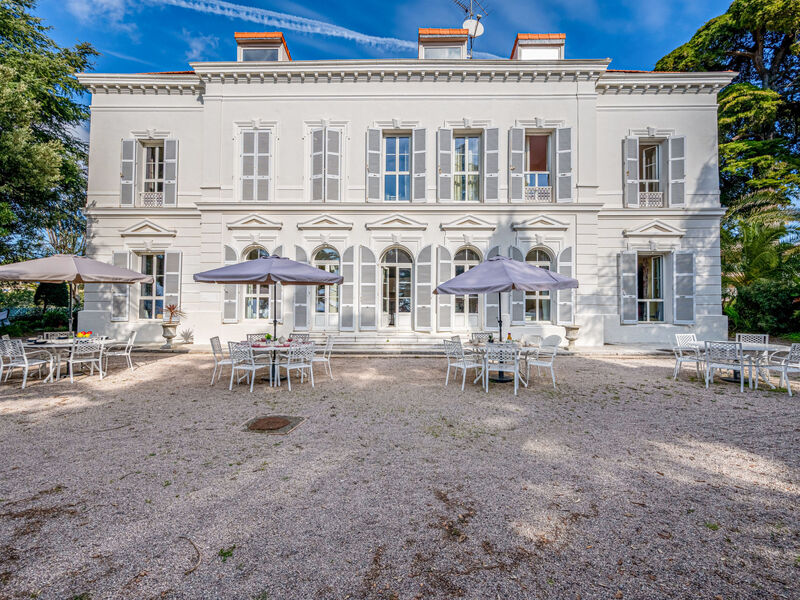 Vila Francia