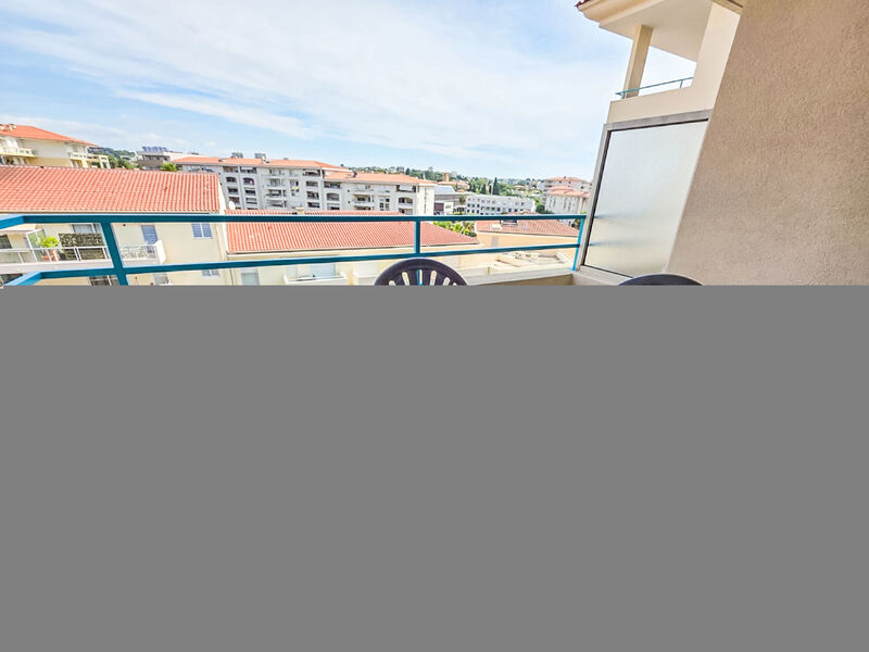 Les Pins Bleus