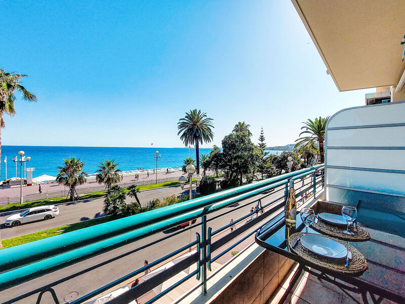 Le Savoy Promenade Des Anglais