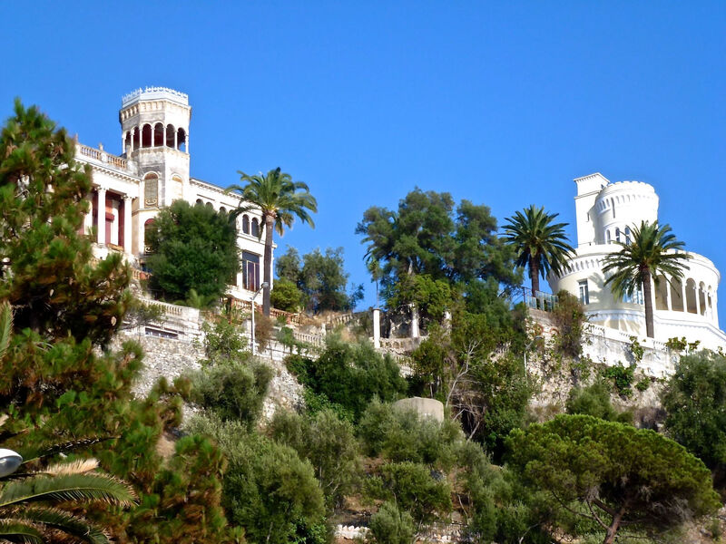 Villa Dracoena