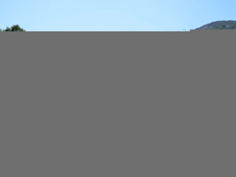 Vila 3 Schlafzimmer, privater Pool Garten und Parkplatz