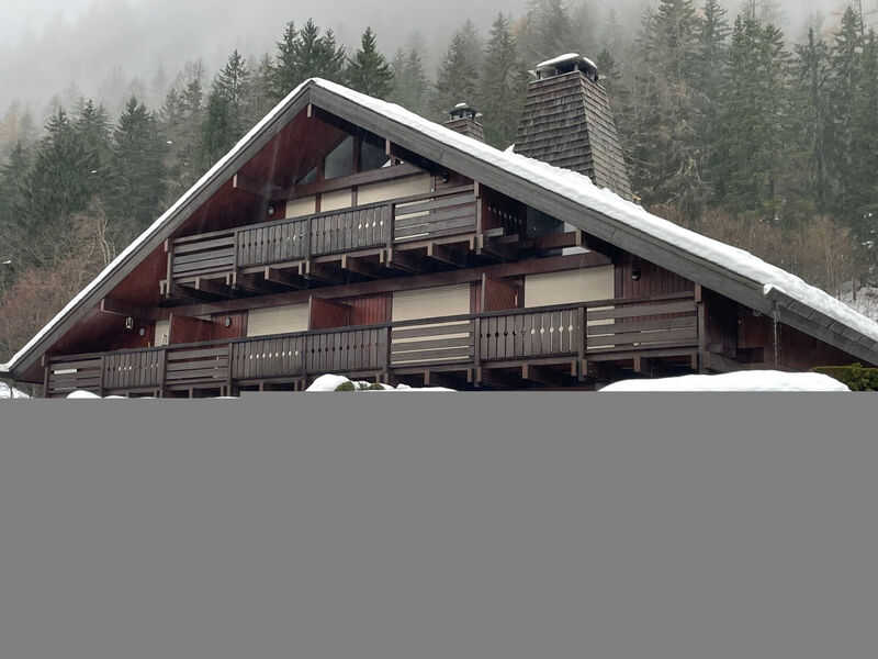 Clos du Chantey Moury