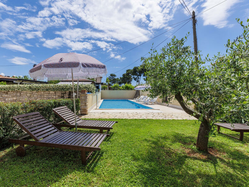 Vila Ester