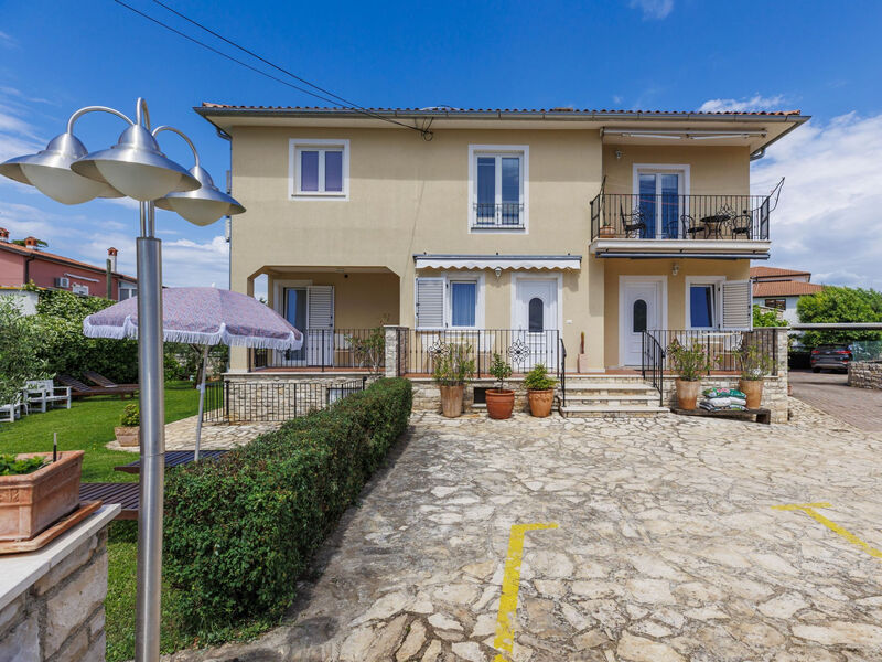 Vila Ester