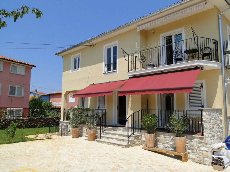 Vila Ester