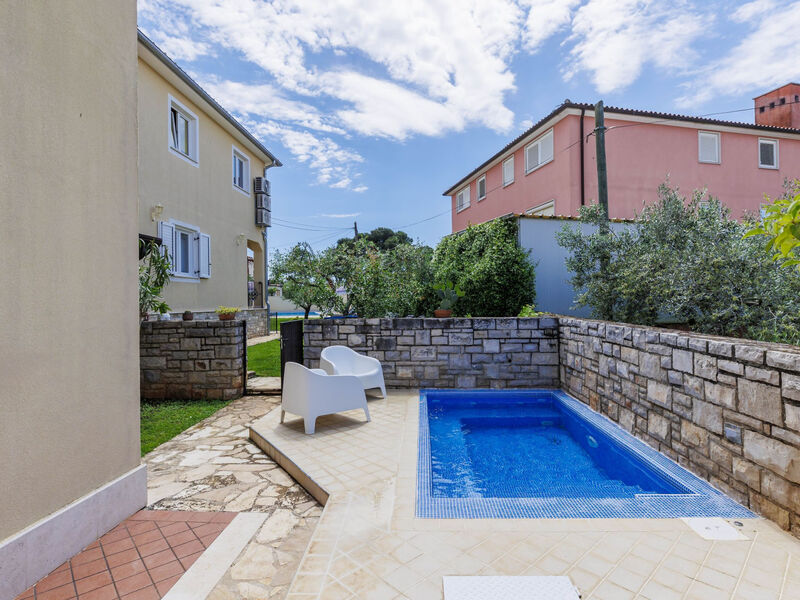 Vila Ester