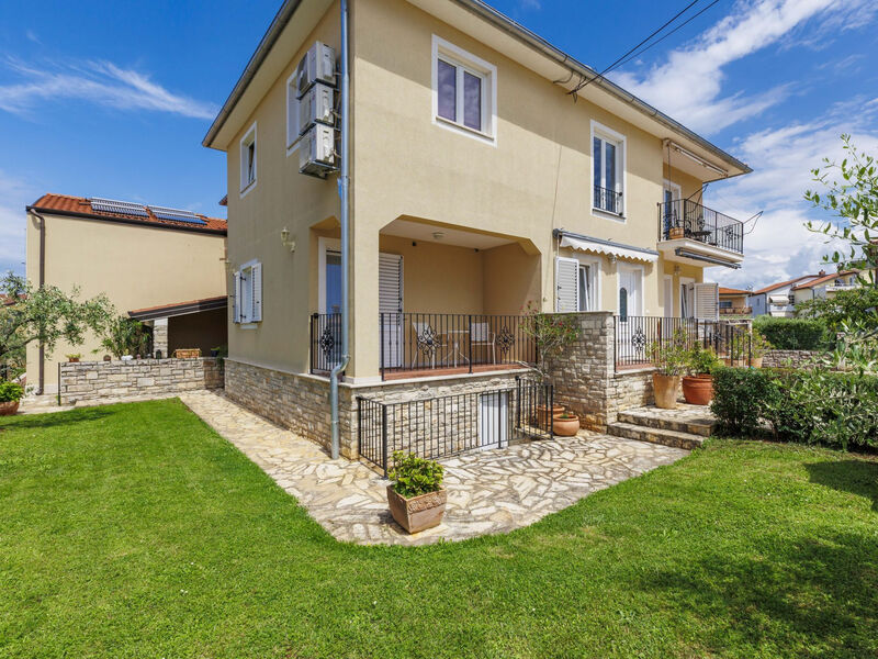 Vila Ester