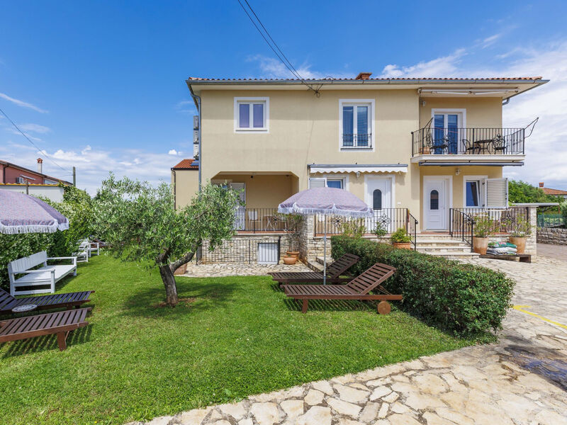 Vila Ester