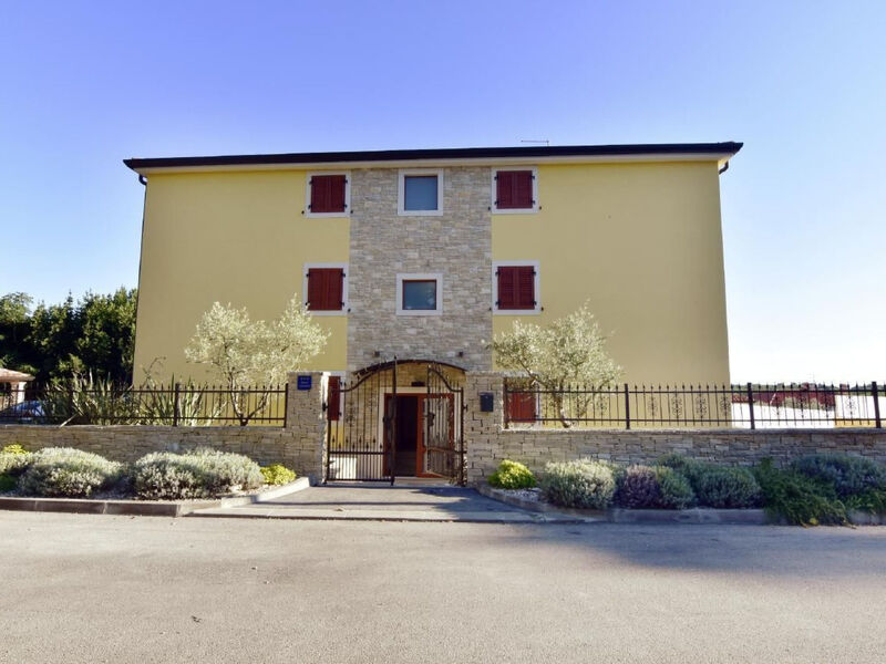 Elia 2