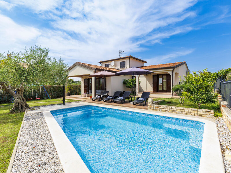 Vila Lucas