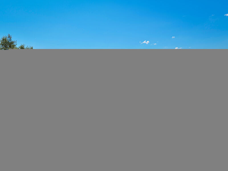 Vila Over the Hilltop