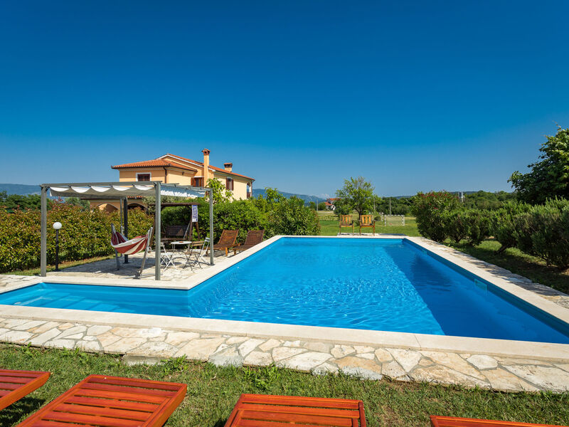 Vila Emanuela