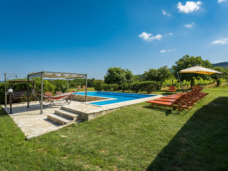 Vila Emanuela