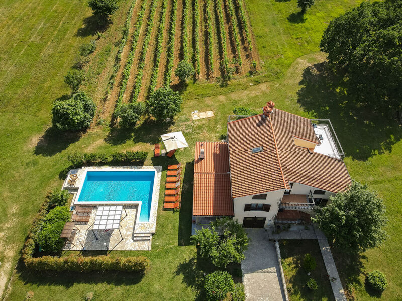 Vila Emanuela