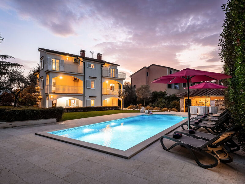 Vila Sunset Garden