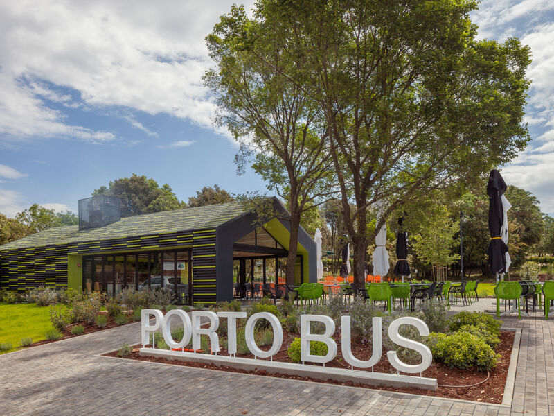 Luxury Beach Villas Porto Bus