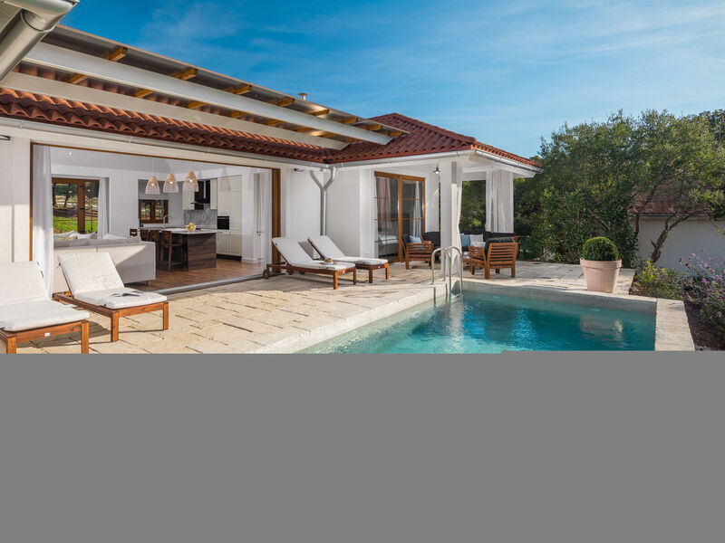 Luxury Beach Villas Porto Bus