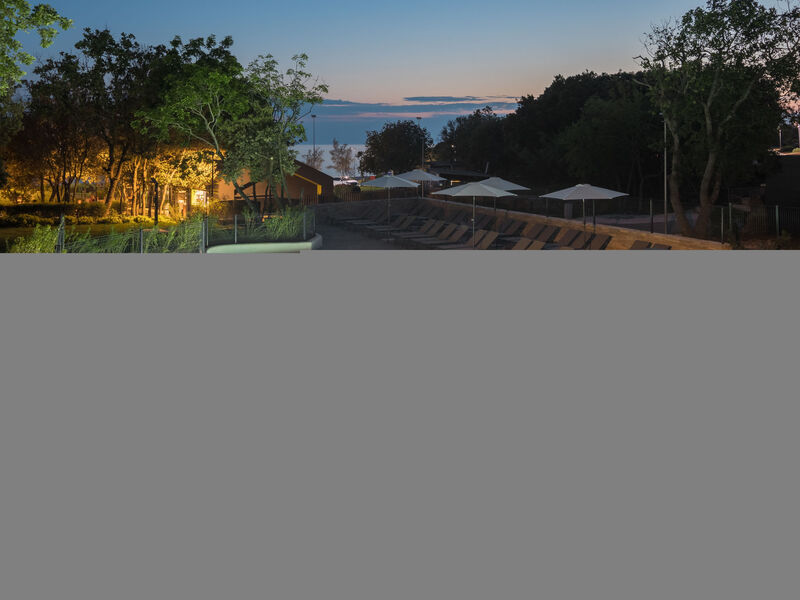 Luxury Beach Villas Porto Bus