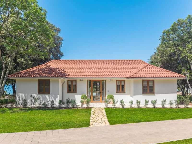 Luxury Beach Villas Porto Bus