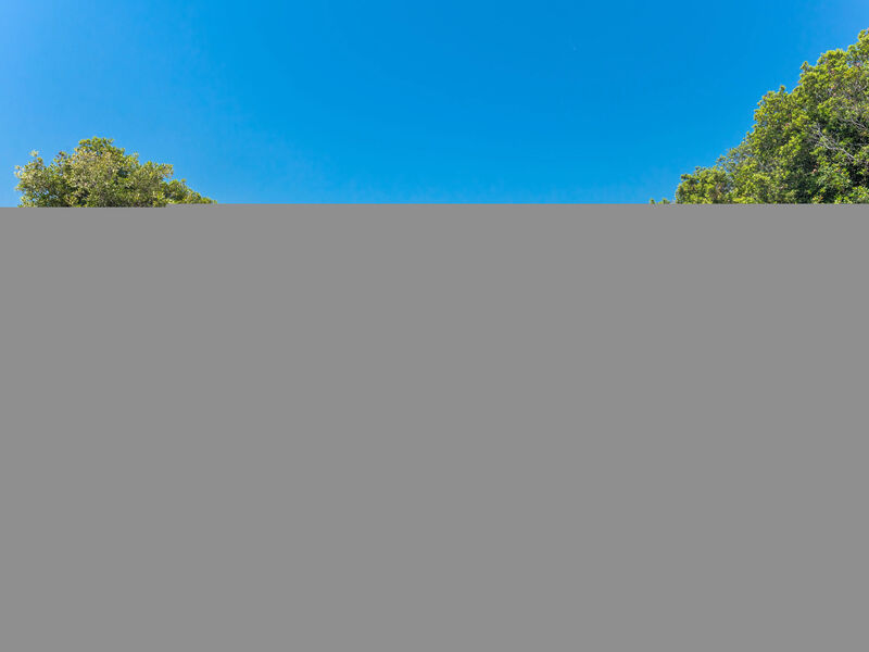 Luxury Beachfront Villa Porto Bus