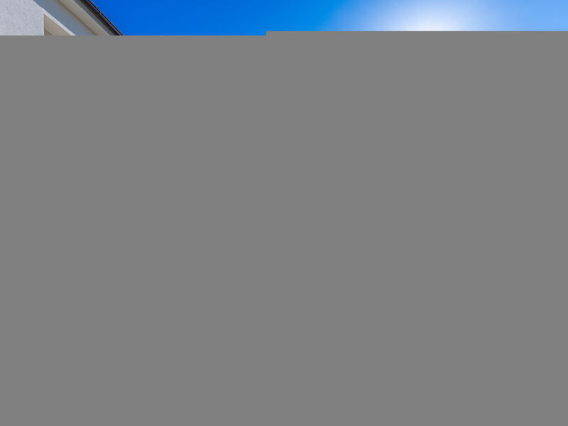 Objekt 4 Schlafzimmer, 3 Badezimmer, Küche, Wohnzimmer, privater Pool, Grill