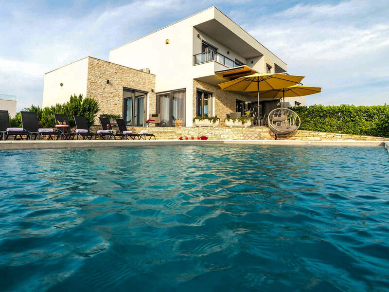 Neue New Villa Lana 40m2 Schwimmbad, Sauna, Whirlpool