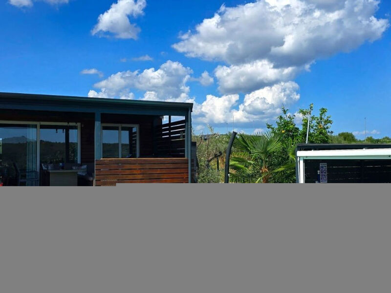 Beach House BET, romantisches Refugium im Olivenhain