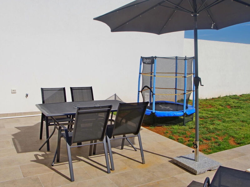 Ferienhaus, privater Pool, Dorf Šišan