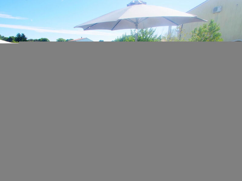 Ferienhaus, privater Pool, Dorf Šišan