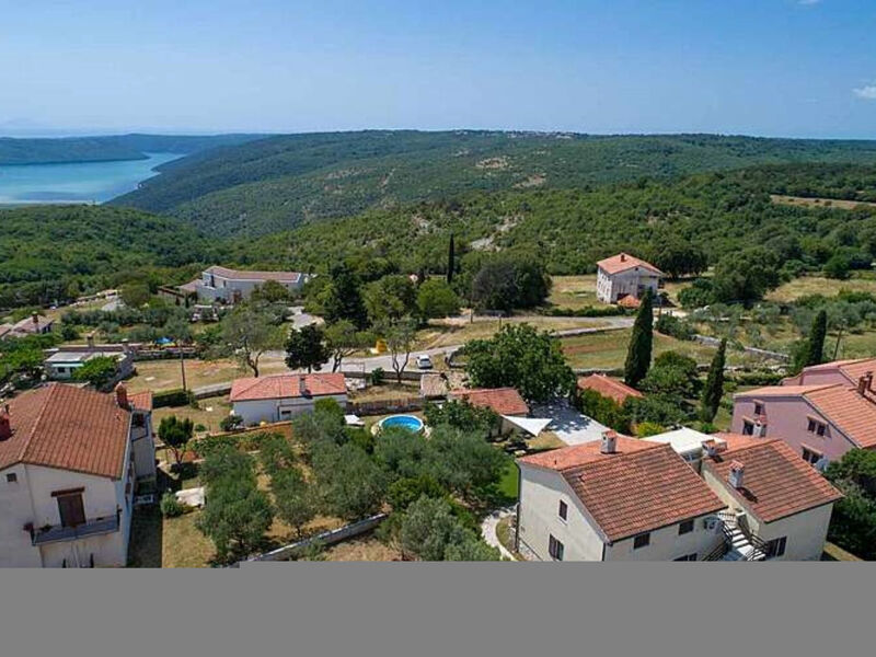 Komfortable, ruhige Erdgeschoss-Ferienwohnung