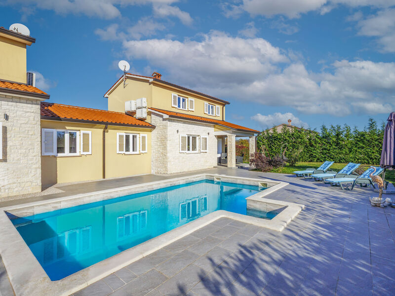 Istria Queen