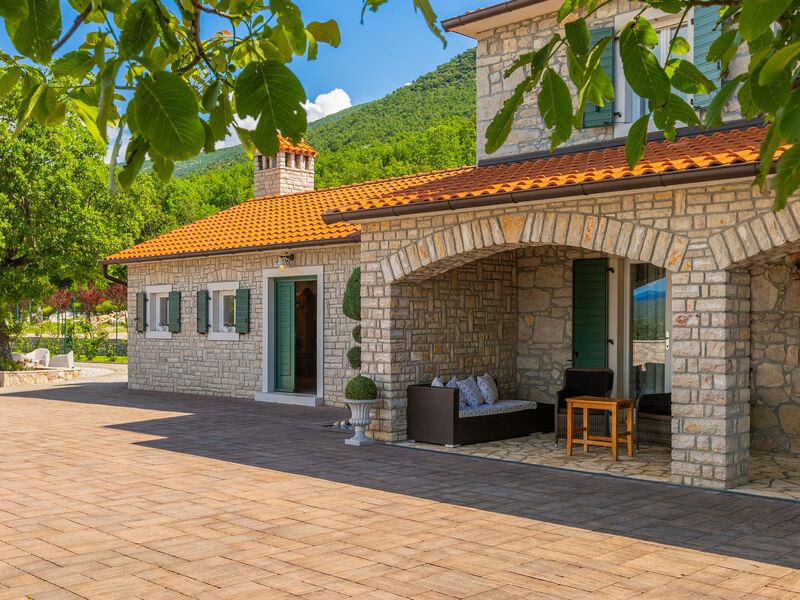 Vila Škavre