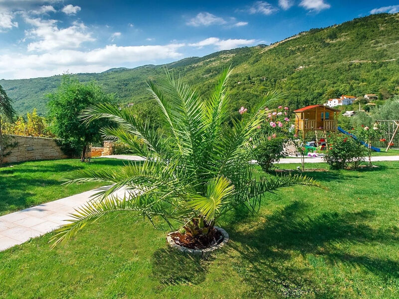 Vila Stonegate