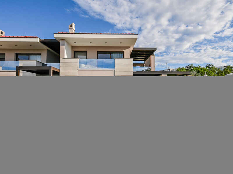 Vila Prestige Deluxe